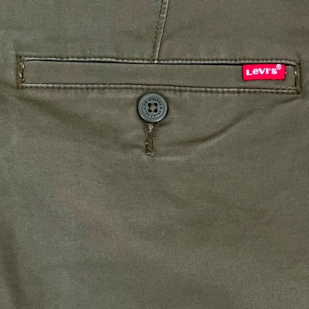 Levi's Mens XX Chino Shorts W33 Olive Green Soft Stretch Twill Taper 85229-0057